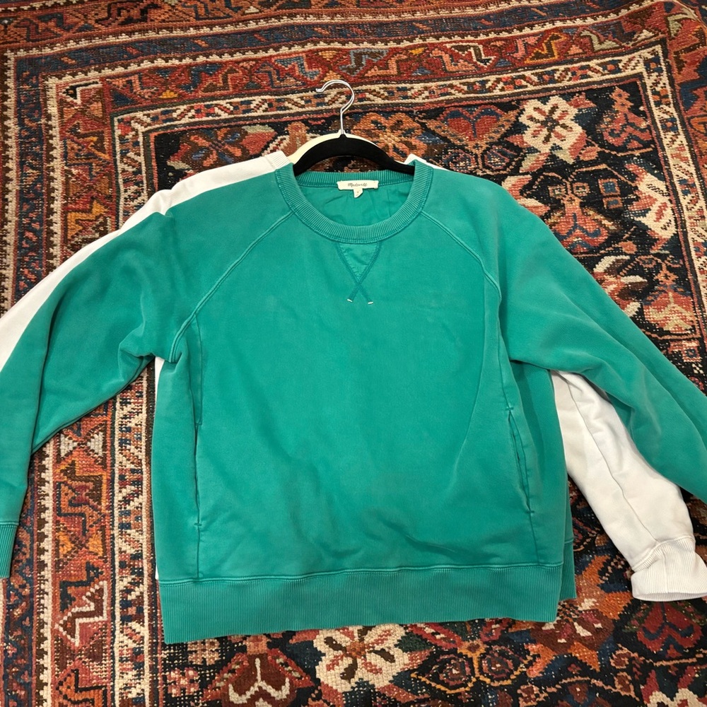 Bundle of Madewell pocket sweatshirts, green & cream.